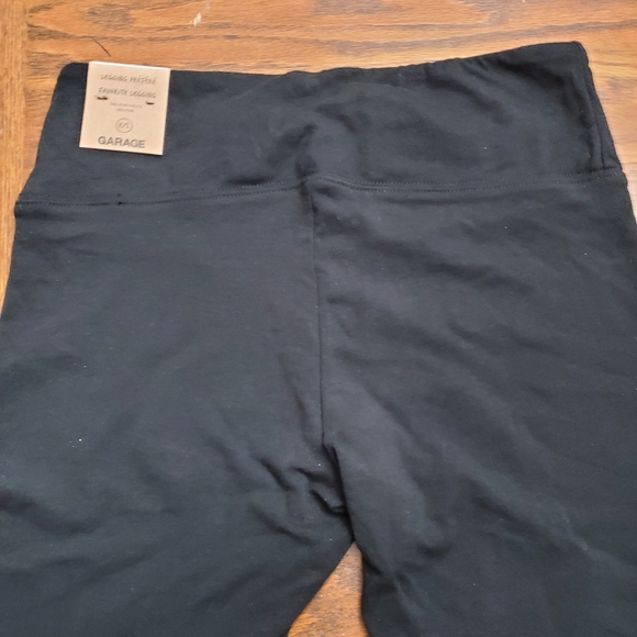 garage black leggings - Picture 5 of 6